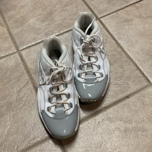 REEBOK ALLEN IVERSON SNEAKERS - Picture 5 of 8